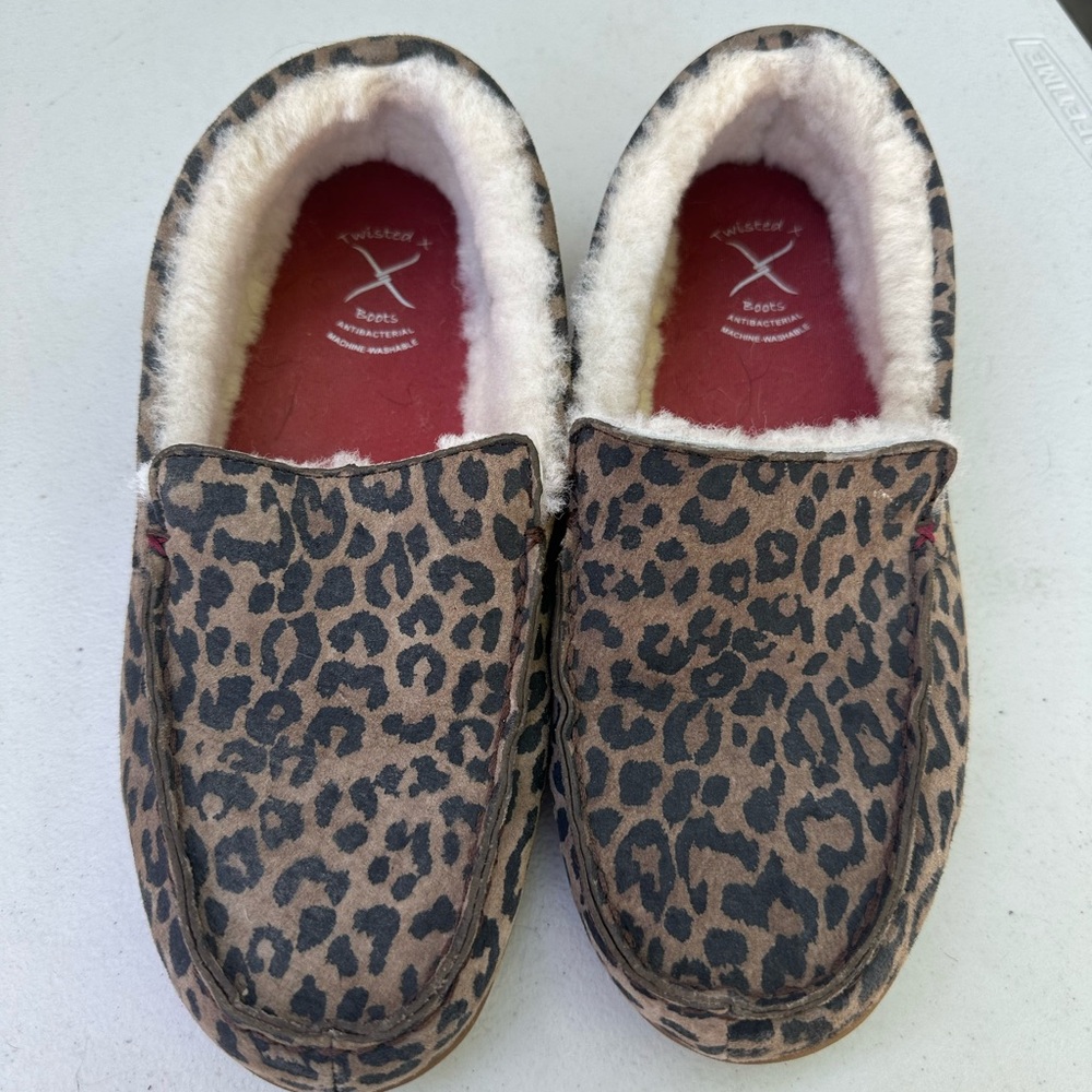 Twisted X Women's Leopard Print Slippers